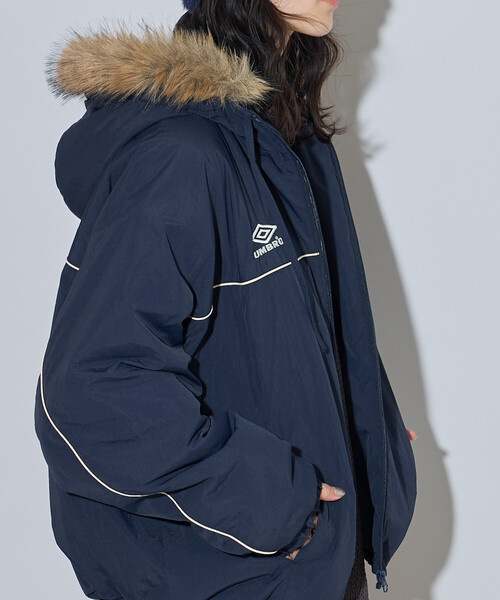 UMBRO ENGLAND ナイロンジャケット フード付き UMBRO × FREAK'S STORE/アンブロ 別注 Fur Hoodie Nylon Jacket/別注