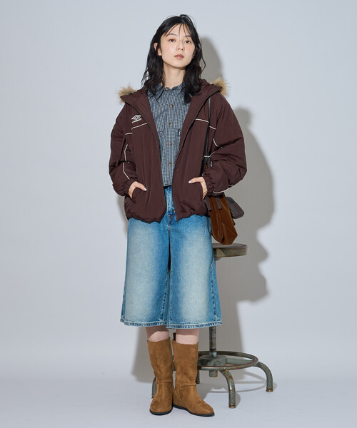 FREAK'S STORE（フリークスストア）の「UMBRO × FREAK'S STORE/アンブロ 別注 Fur Hoodie Nylon Jacket/別注ファー付き ナイロンジャケット（ナイロンジャケット・レディース・ブラウン/ネイビー/ナチュラル・ﾌﾘ-）」の18枚目の写真