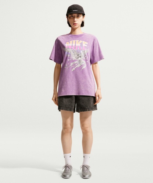 NIKE（ナイキ）の「NIKE ナイキ NSW レトロ フレア S/S Tシャツ（Tシャツ/カットソー・レディース・ダークグレー/パープル・M/L/XL/S）」の3枚目の写真