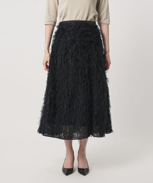 UNITED ARROWS(ユナイテッドアローズ)の「へアリー フリンジ フレアスカート ‐ウォッシャブル‐(スカート・レディース・オフホワイト/ブラック・36/38)」の6枚目の写真