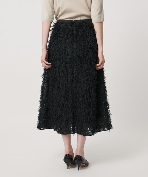 UNITED ARROWS(ユナイテッドアローズ)の「へアリー フリンジ フレアスカート ‐ウォッシャブル‐(スカート・レディース・オフホワイト/ブラック・36/38)」の8枚目の写真