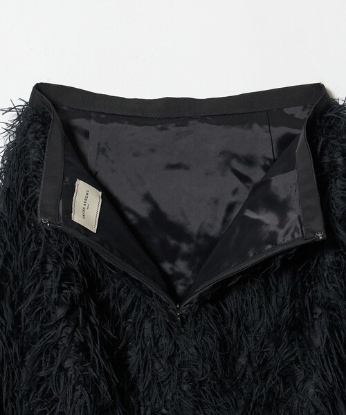 UNITED ARROWS(ユナイテッドアローズ)の「へアリー フリンジ フレアスカート ‐ウォッシャブル‐(スカート・レディース・オフホワイト/ブラック・36/38)」の15枚目の写真
