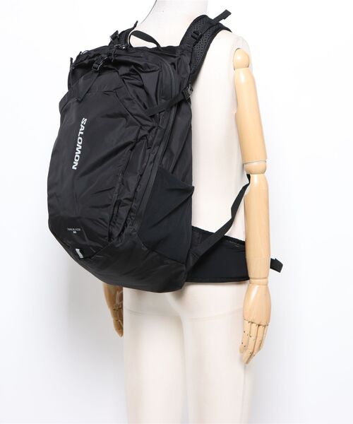 SALOMON(サロモン)の「【SALOMON】TRAILBLAZER 30(バックパック/リュック・メンズ・ブラック・FREE)」の6枚目の写真