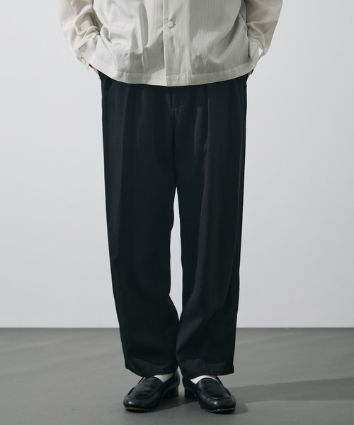 YLEVE(イレーヴ)の「【YLEVE/イレーヴ】WASHI PAPER TWILL TROUSERS(スラックス・メンズ・ブラック/ベージュ・4/3)」の2枚目の写真