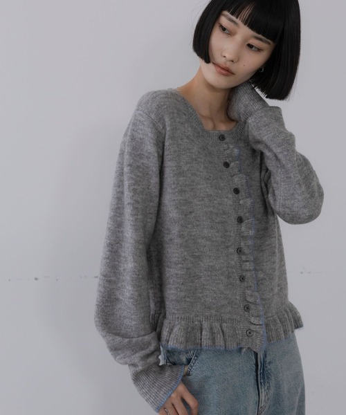 LOWRYS FARM(ローリーズファーム)の「バイカラーチビフリルカーディガン 1070415(カーディガン/ボレロ・レディース・アイボリー/グレー/ブラウン/レッド・FREE)」の8枚目の写真