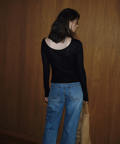108POUND(108パウンド)の「Mist U-Neck Tee_Black(Tシャツ/カットソー・レディース・その他・FREE)」の2枚目の写真