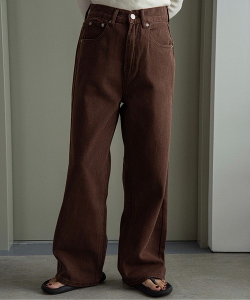 lawgy（ラウジー）の「classic straight soft denim pants / クラシックストレートソフトデニムパンツ（デニムパンツ・レディース・ベージュ/ブラウン系/モカ・SMALL/MEDIUM）」の11枚目の写真