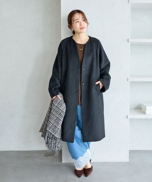 le.coeur blanc(ルクールブラン)の「ライトシャギーノーカラーコート(ノーカラーコート・レディース・ブラック/ライトグレー/ブラウン・38/36)」の2枚目の写真
