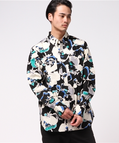 FTC（エフティーシー）の「PRINTED FLORAL B.D SHIRT（シャツ/ブラウス・メンズ・ブルー系その他/ブラック/ホワイト・LARGE/MEDIUM/SMALL/X-LARGE）」の2枚目の写真