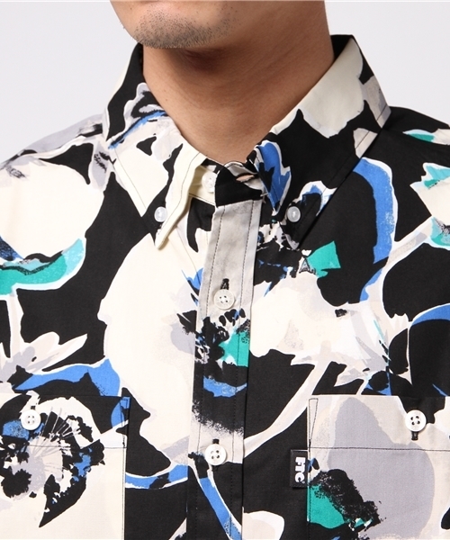 FTC（エフティーシー）の「PRINTED FLORAL B.D SHIRT（シャツ/ブラウス・メンズ・ブルー系その他/ブラック/ホワイト・LARGE/MEDIUM/SMALL/X-LARGE）」の8枚目の写真