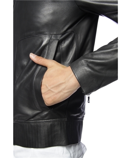 International Gallery BEAMS（インターナショナルギャラリービームス）の「NATIVE SON / ラムレザージャケット（ライダースジャケット・メンズ・ブラック・SMALL）」の8枚目の写真