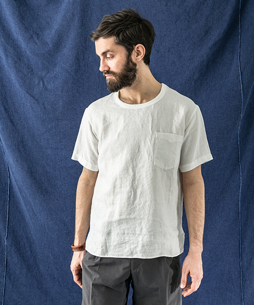 WORK NOT WORK URBAN RESEARCH(ワークノットワークアーバンリサーチ)の「WORK NOT WORK リネンクルーネック半袖プルオーバーシャツ(シャツ/ブラウス・メンズ・ホワイト/ブラック・SMALL/MEDIUM/LARGE)」の1枚目の写真