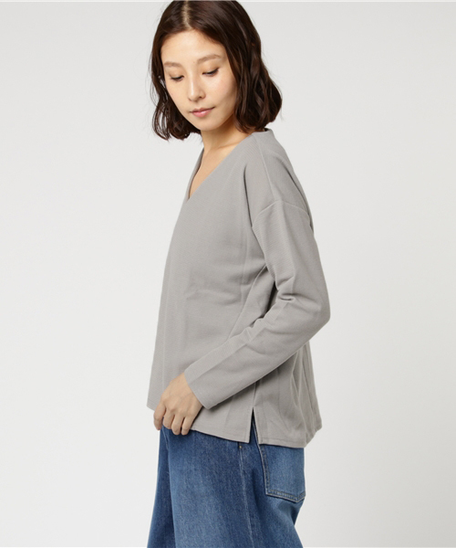 IGNIO（イグニオ）の「Ｖネックカットソー ロングＴシャツ サカリバ素材（Tシャツ/カットソー・レディース・ワイン/ライトグレー/ネイビー・L/M/S/LL）」の4枚目の写真