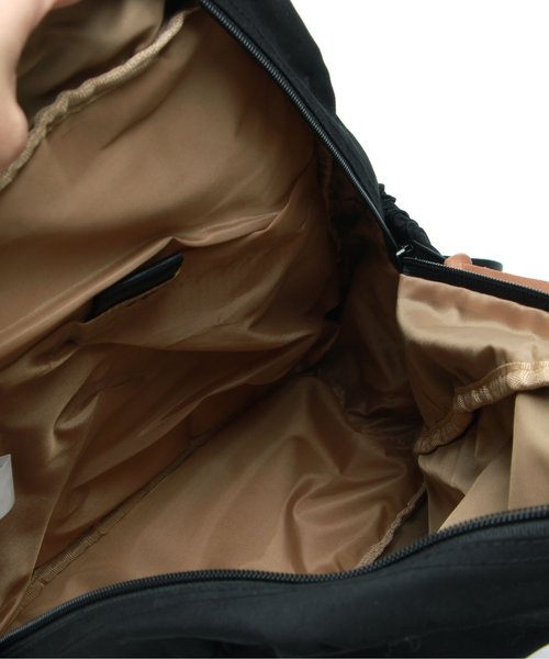 BREEZE（ブリーズ）の「スタンダードリュック（バックパック/リュック・キッズ・キャメル/ブラック/レッド/ブルー/レインボー・MEDIUM/SMALL）」の11枚目の写真