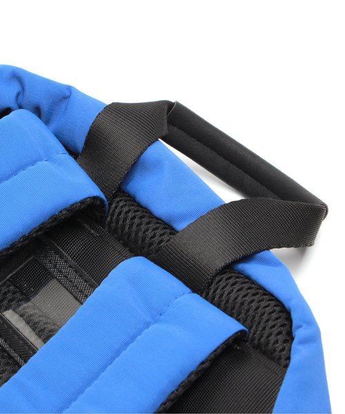 BREEZE（ブリーズ）の「スタンダードリュック（バックパック/リュック・キッズ・キャメル/ブラック/レッド/ブルー/レインボー・MEDIUM/SMALL）」の13枚目の写真