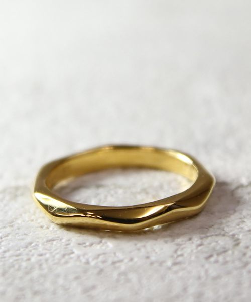 YArKA（ヤーカ）の「【YArKA/ヤーカ】silver925 7surface ring [nanaes]/シルバー925 7面デザインリング（リング・レディース・シルバー/ブラック/ゴールド・#15/#11/#13/#9/#17/#19/#21/#23）」の9枚目の写真