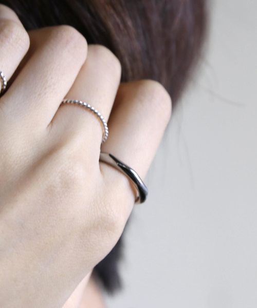 YArKA（ヤーカ）の「【YArKA/ヤーカ】silver925 7surface ring [nanaes]/シルバー925 7面デザインリング（リング・レディース・シルバー/ブラック/ゴールド・#15/#11/#13/#9/#17/#19/#21/#23）」の17枚目の写真