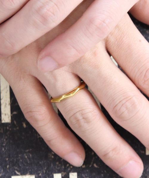 YArKA（ヤーカ）の「【YArKA/ヤーカ】silver925 7surface ring [nanaes]/シルバー925 7面デザインリング（リング・レディース・シルバー/ブラック/ゴールド・#15/#11/#13/#9/#17/#19/#21/#23）」の11枚目の写真