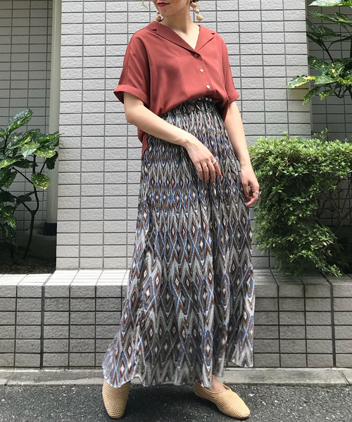 archives（アルシーヴ）の「柄消しプリーツスカート（スカート・レディース・オフホワイト/キャメル/ブラウン・MEDIUM）」の6枚目の写真