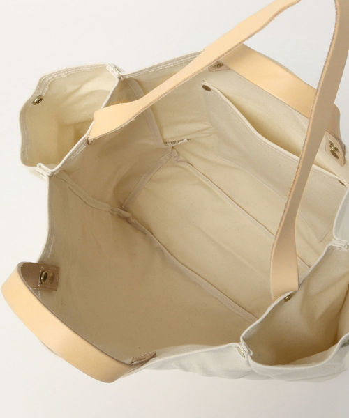 BAG'n'NOUN（バッグンナウン）の「BAG'n'NOUN / レザーストラップ ツールバッグ（トートバッグ・メンズ・ゴールド/ナチュラル・ONE SIZE）」の13枚目の写真