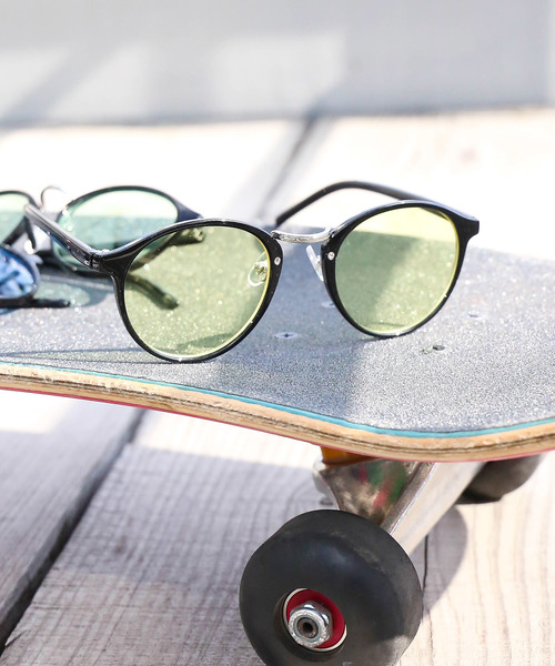 WEGO（ウィゴー）の「WEGO/【WEB限定】カラーレンズアイウェア（サングラス・メンズ・その他8/その他9/その他10/その他11/その他12/その他13/その他14/その他15/その他16/その他1/その他2/その他3/その他4/その他5/その他6/その他7/その他17/その他18/その他19/その他20・FREE）」の5枚目の写真