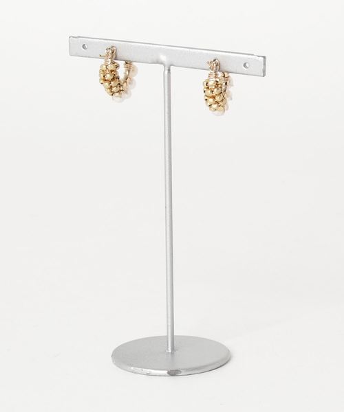 tone（トーン）の「【marinaJEWELRY】14kgf/pti*Freshwater Pearl gold bi-color wrapped pierced earring（ピアス（両耳用）・レディース・ホワイト・S）」の2枚目の写真