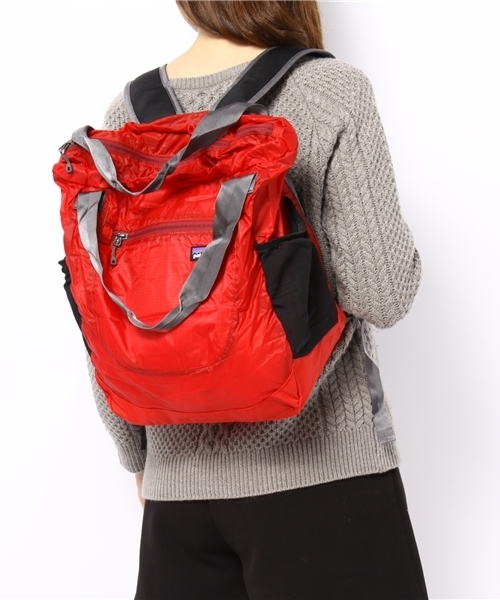 BEAMS BOY（ビームスボーイ）の「Patagonia / Lightweight Travel Tote（トートバッグ・レディース・レッド/ブルー系その他/パープル・ONE SIZE）」の7枚目の写真