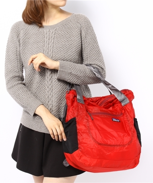 BEAMS BOY（ビームスボーイ）の「Patagonia / Lightweight Travel Tote（トートバッグ・レディース・レッド/ブルー系その他/パープル・ONE SIZE）」の8枚目の写真