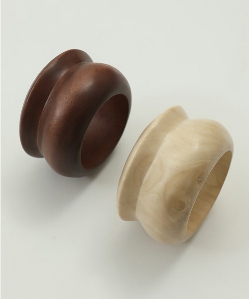 TODAYFUL（トゥデイフル）の「カッティングウッドバングル（バングル/リストバンド・レディース・ブラウン/ナチュラル・FREE）」の11枚目の写真