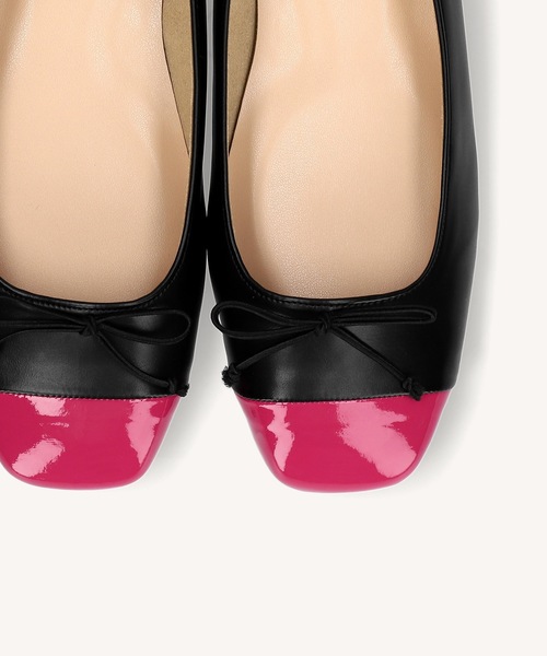 MAMIAN（マミアン）の「スクエアトゥ バレエシューズ（バレエシューズ・レディース・ブラック/ベージュ/グレー系その他/ブラウン/グレイッシュベージュ/アイボリー/グレー×ピンク/ブラック系その他/キャメル/モカ/グレー系その他2/ブラック×ピンク/チャコールグレー/ベージュ系その他・22.5cm/23.0cm/23.5cm/24.0cm/24.5cm/25.0cm）」の19枚目の写真