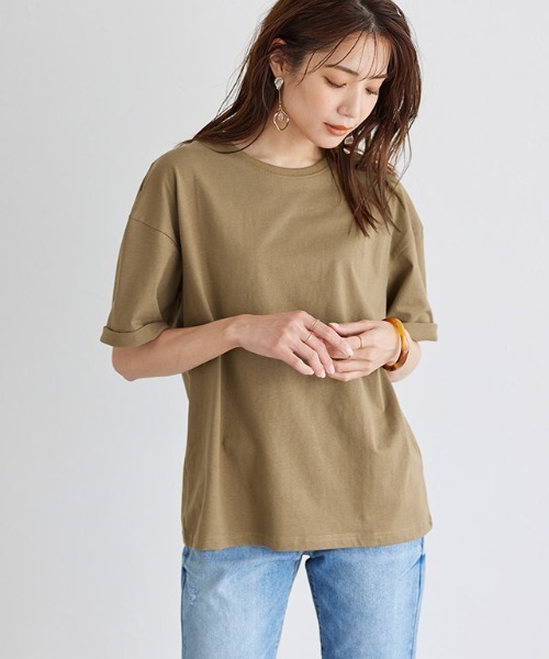 Pierrot（ピエロ）の「オーバーサイズ クルーネック Tシャツ（Tシャツ/カットソー・レディース・オフホワイト/ブラック/ネイビー/ベージュ/グレイッシュベージュ/キャメル/ベージュ系その他/ブラウン・L/M）」の5枚目の写真