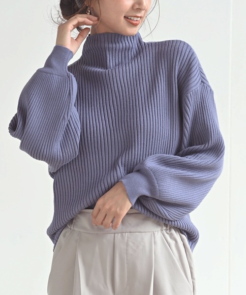 rps（アールピーエス）の「ボリューム袖ボトルネックリブニットプルオーバー（ニット/セーター・レディース・ブラック/ダークグリーン/パープル/アイボリー/ラベンダー/杢グレー/キャメル/ベージュ/ブラウン/ブルー/ピンク/ベージュ系その他/ミント/モカ/オレンジ/グリーン/グレイッシュブルー/イエロー系その他/ブラック系その他2/ホワイト系その他4/ライトベージュ/ピンク系その他/レッド/グレー系その他・M/フリー）」の16枚目の写真