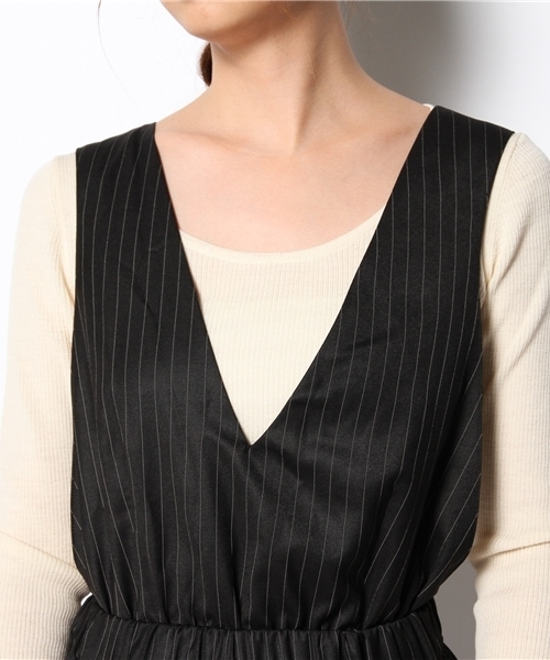 Kastane（カスタネ）の「【Kastane】V開きサロペット（サロペット/オーバーオール・レディース・ネイビー/スミクロ・FREE）」の8枚目の写真