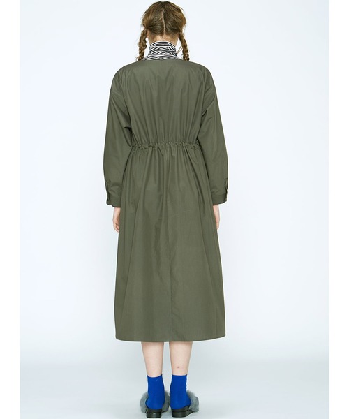 シロップ．（シロップ．）の「ボリュームたっぷり　はおりワンピース（ワンピース・レディース・カーキ・XX-LARGE/X-LARGE/LARGE/MEDIUM/SMALL）」の4枚目の写真