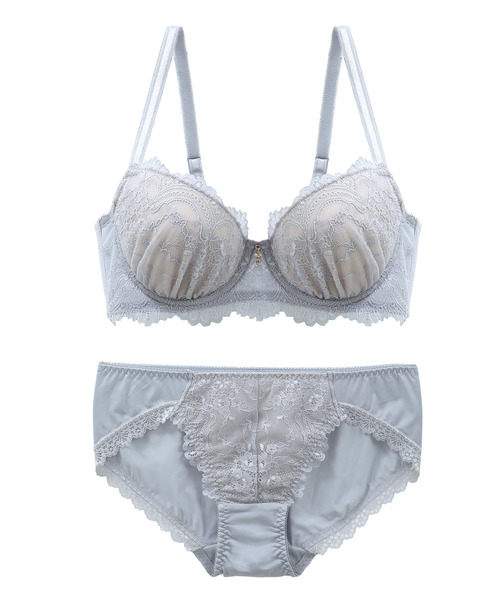 blooming FLORA（ブルーミングフローラ）の「【ふっくらバストをメイク！自然なキレイを叶える】 ブラジャー＆ショーツ セット / ナチュラルメイクブラ 大きいサイズ アンダー80 脇高 総レース B C D E F（ブラ&ショーツ・レディース・サックスブルー/ネイビー/ブラック/ピンク/ピンクベージュ/ラベンダー/ブラウン/イエロー/テラコッタ/サックスブルー系2/ピンク系2/オリーブ/ネイビー系2・B65/B75/B80/C70/C75/D75/F65/F70/F75/D80/E70/E80/E75/B70/C80/D65/D70/E65/F80/C65/D75M/C75M/B65M/B75M/D70M/B70M/B75L/E80L/E75L/C75L/D80L/F70M/E65M/F75L/C65M/D65M/D75L/E70M/F80L/C70M）」の18枚目の写真