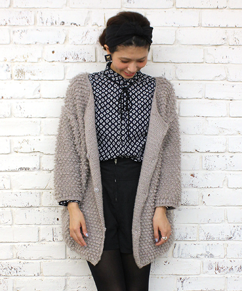 mystic(ミスティック)の「ループカーディガン(カーディガン/ボレロ・レディース・オフホワイト/ブラック/グレー・FREE)」の3枚目の写真