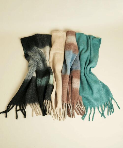 BEAUTY&YOUTH UNITED ARROWS（ビューティーアンドユースユナイテッドアローズ）の「BY ビッグフリンジストール ◆（ストール/ショール・レディース・ナチュラル/ケリー/ダークグレー・FREE）」の13枚目の写真