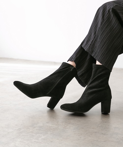 menue（メヌエ）の「スクエアトゥ 美脚魅せ ストレッチブーツ（ブーツ・レディース・ブラック/アイボリー/ブラック系その他/ブラウン系その他/ベージュ/ダークブラウン/グレイッシュベージュ・LL/3L/S/M/L/XS）」の3枚目の写真