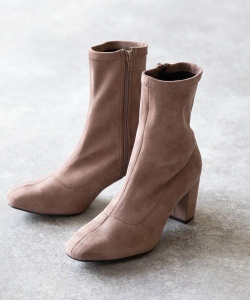 menue（メヌエ）の「スクエアトゥ 美脚魅せ ストレッチブーツ（ブーツ・レディース・ブラック/アイボリー/ブラック系その他/ブラウン系その他/ベージュ/ダークブラウン/グレイッシュベージュ・LL/3L/S/M/L/XS）」の5枚目の写真