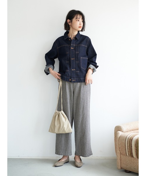 CRAFT STANDARD BOUTIQUE（クラフトスタンダードブティック）の「スリムスクエアトゥVカットフラットパンプス●（パンプス・レディース・ブラック/ブラウン/グレイッシュベージュ・S/M/L）」の6枚目の写真