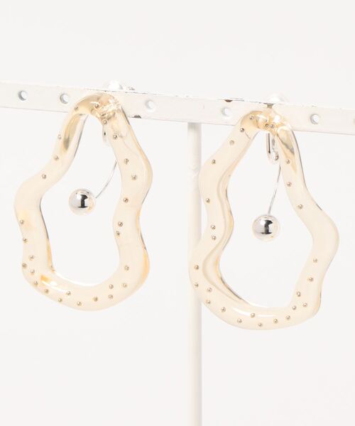 ACCOMMODE（アコモデ）の「スパークリングイヤリング（イヤリング・レディース・ホワイト/ローズ・FREE）」の2枚目の写真