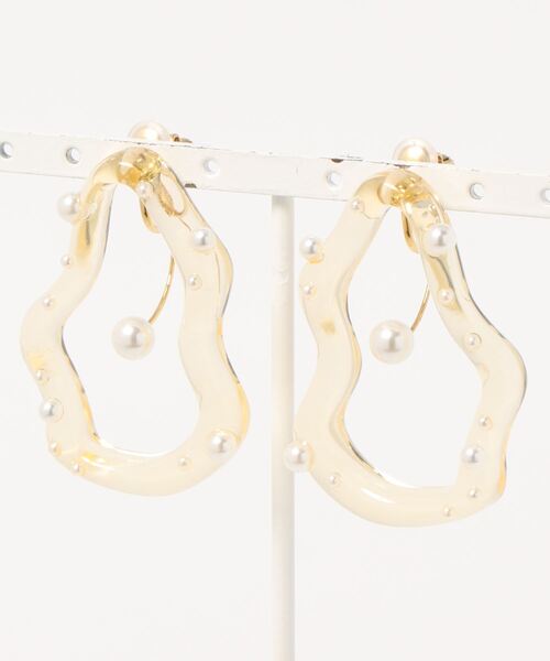 ACCOMMODE（アコモデ）の「スパークリングイヤリング（イヤリング・レディース・ホワイト/ローズ・FREE）」の6枚目の写真