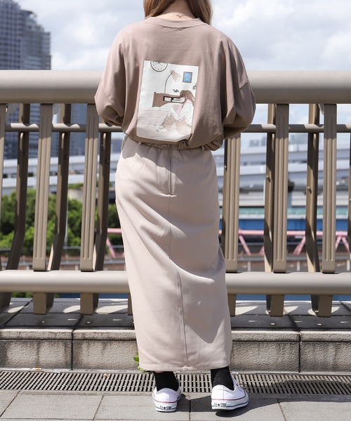 PairPair（ペアペア）の「バックプリント合わせ絵ロンTセット(ユニセックス)（Tシャツ/カットソー・レディース・オフホワイト/ブルー/モカ/スミクロ・FREE）」の15枚目の写真