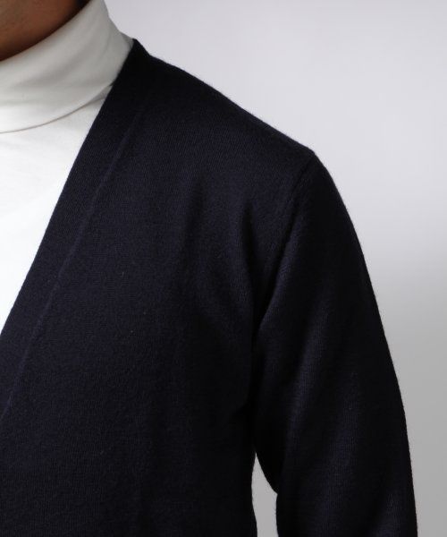 HARE（ハレ）の「イージーケア加工ニットカーディガン【HARE】（カーディガン/ボレロ・メンズ・オフホワイト/ブラック/グレー/ボルドー/ネイビー・SMALL/MEDIUM/LARGE）」の11枚目の写真