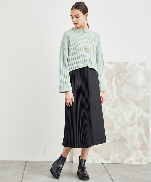 PUBLIC TOKYO（パブリックトウキョウ）の「360° スイッチングプリーツ