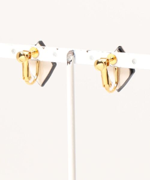 tone（トーン）の「【irodori】金彩jewel cut earring（hishigata   黒）（イヤリング・レディース・ブラック・FREE）」の2枚目の写真