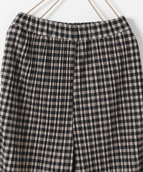 LOWRYS FARM(ローリーズファーム)の「selfcutプリーツパンツ 926804(その他パンツ・キッズ・ダークブラウン/ベージュ/グリーン・32/31/33)」の15枚目の写真