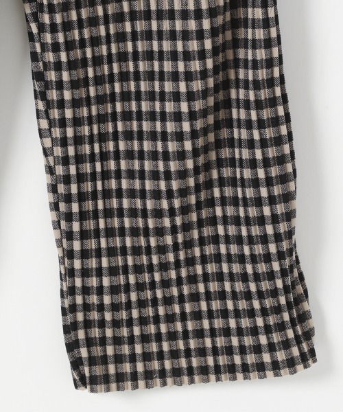 LOWRYS FARM(ローリーズファーム)の「selfcutプリーツパンツ 926804(その他パンツ・キッズ・ダークブラウン/ベージュ/グリーン・32/31/33)」の8枚目の写真