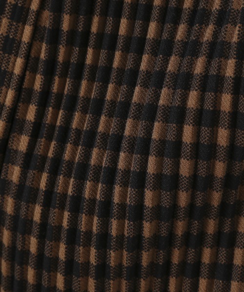 LOWRYS FARM(ローリーズファーム)の「selfcutプリーツパンツ 926804(その他パンツ・キッズ・ダークブラウン/ベージュ/グリーン・32/31/33)」の11枚目の写真