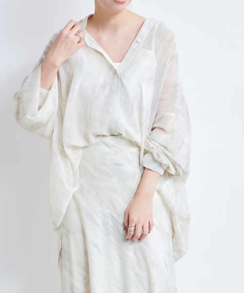 DouDou（ドゥドゥ）の「マーブルプリントBIGシャツ（シャツ/ブラウス・レディース・グリーン/ブルー・FREE）」の22枚目の写真